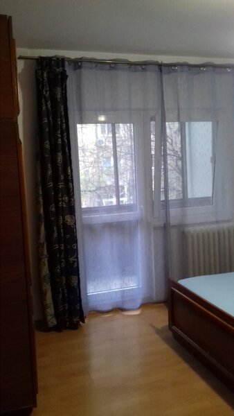 Titan, Liviu Rebreanu, 1 minut metroul Titan, apartament 2 camere, etaj 4/10.