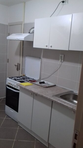 Titan, Liviu Rebreanu, 1 minut metroul Titan, apartament 2 camere, etaj 4/10.