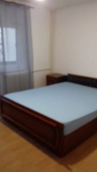 Titan, Liviu Rebreanu, 1 minut metroul Titan, apartament 2 camere, etaj 4/10.